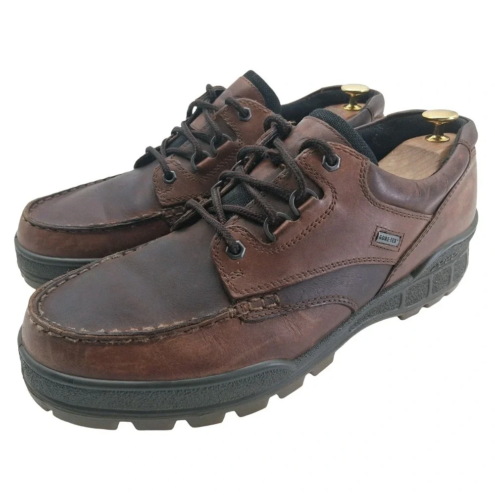 ECCO Track Shoes Mens Size 13 Brown Leather Gore-Tex Waterproof Lug Sole Casual